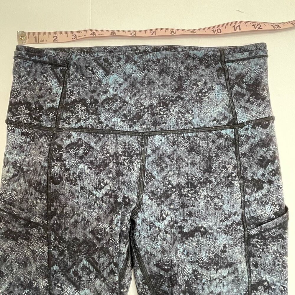 Lululemon 7/8 Tight Fairisle Multi Black Size 6 - Picture 5 of 11